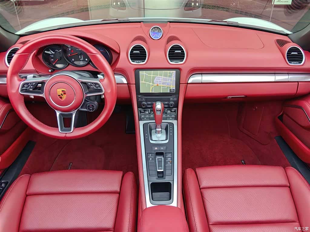 Porsche Boxster, 2023 10