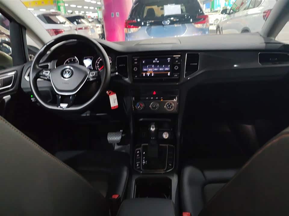 Volkswagen Golf*Jiayu