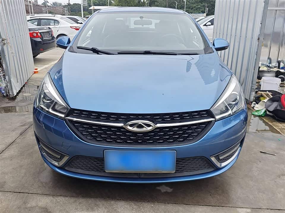 Chery Arrizo 5