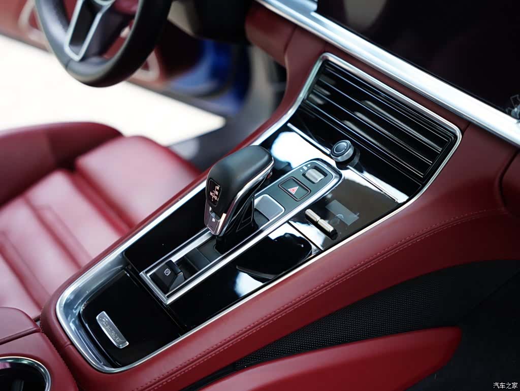 Porsche Panamera, 2019 42