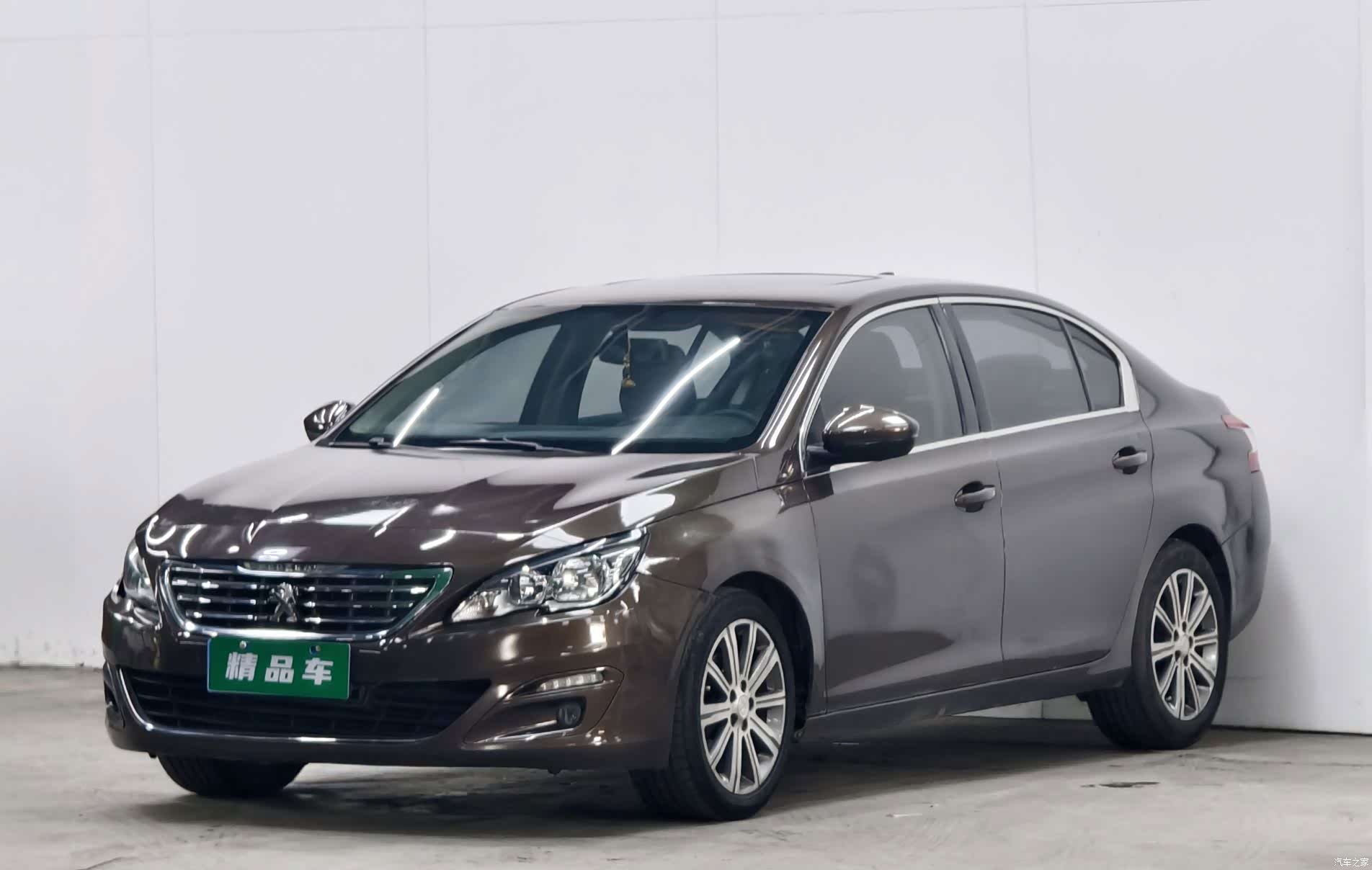 Peugeot 408, 2015 1