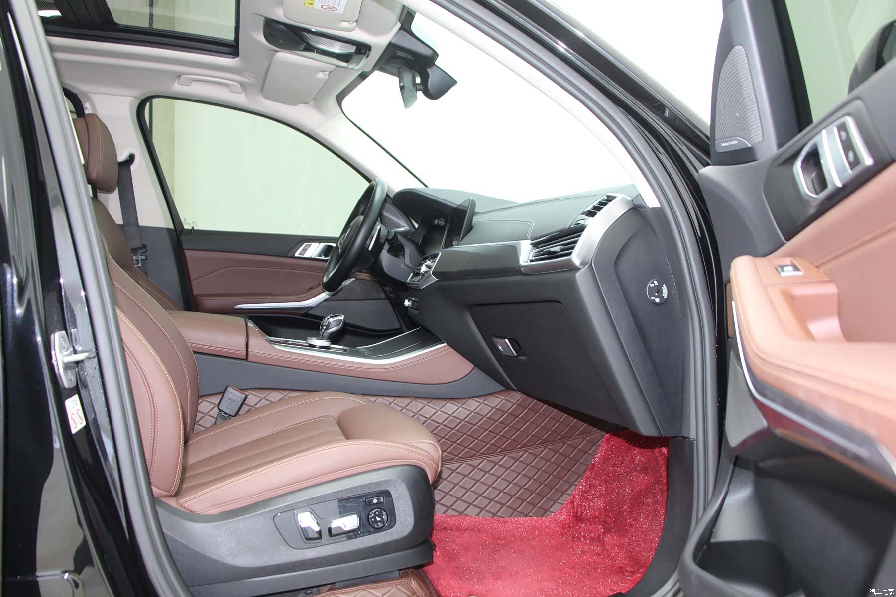 BMW X5, 2021 11