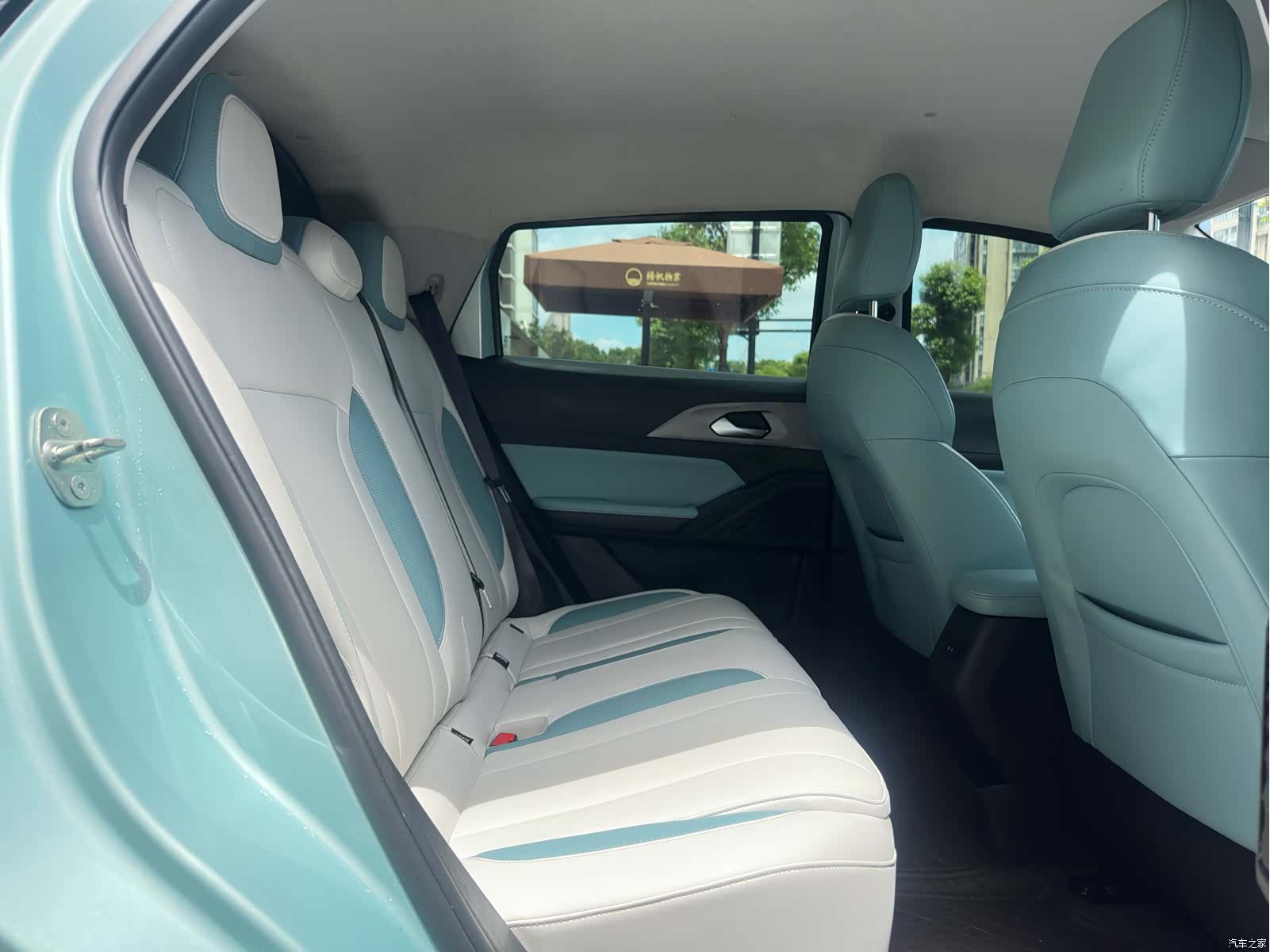 Geely E, 2023 11