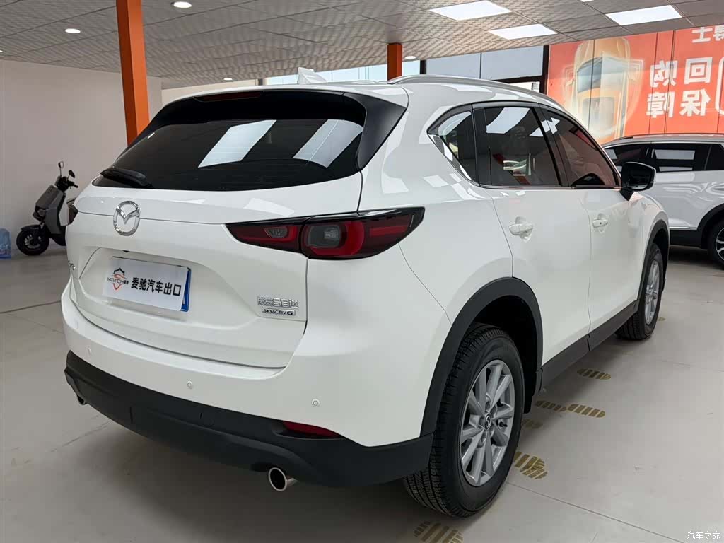 Mazda CX-5, 2025 все фото
