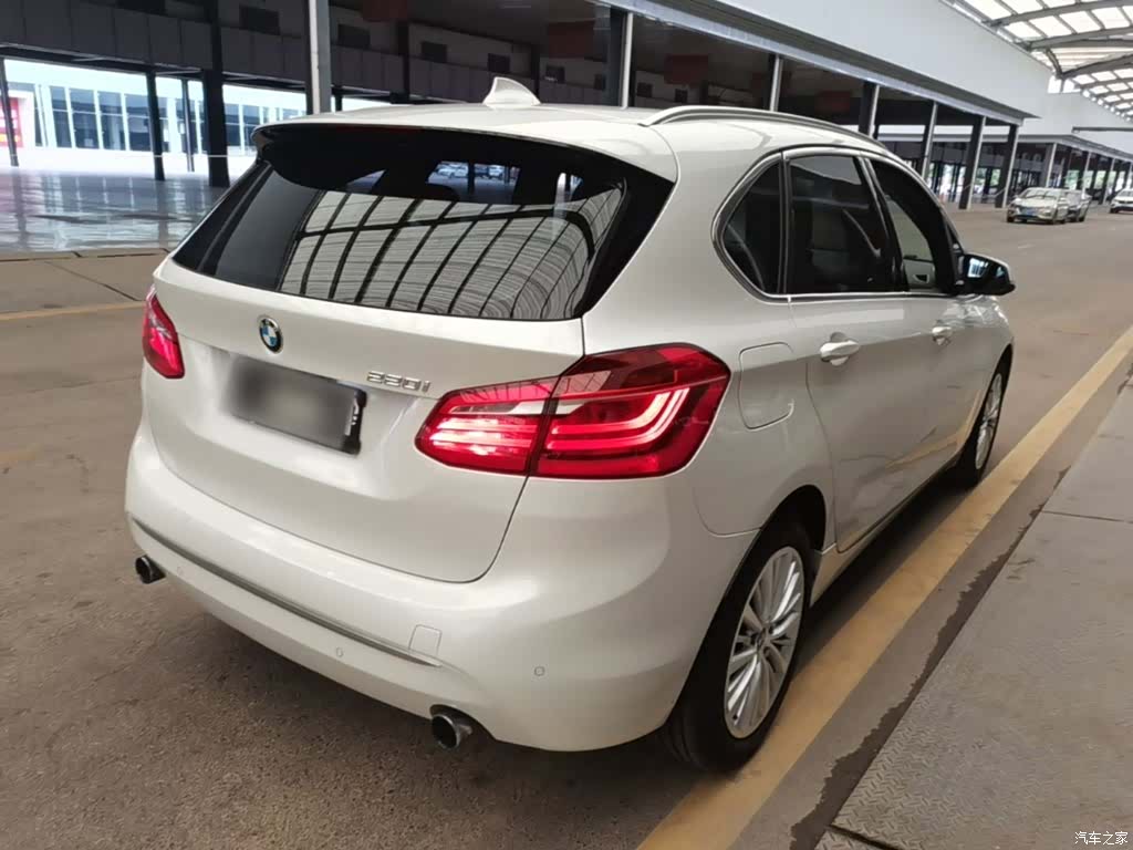 BMW 2 Series, 2015 7