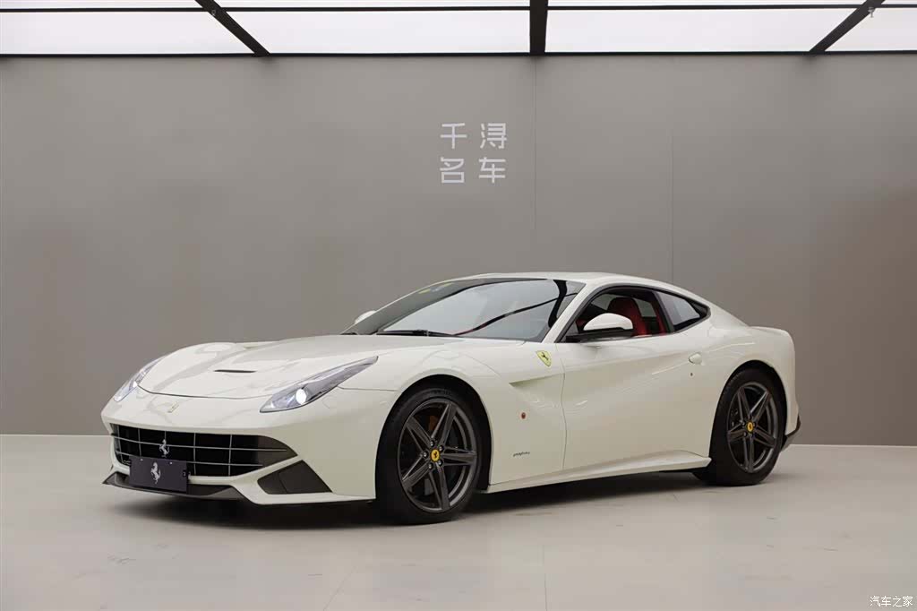 Ferrari F12ber
