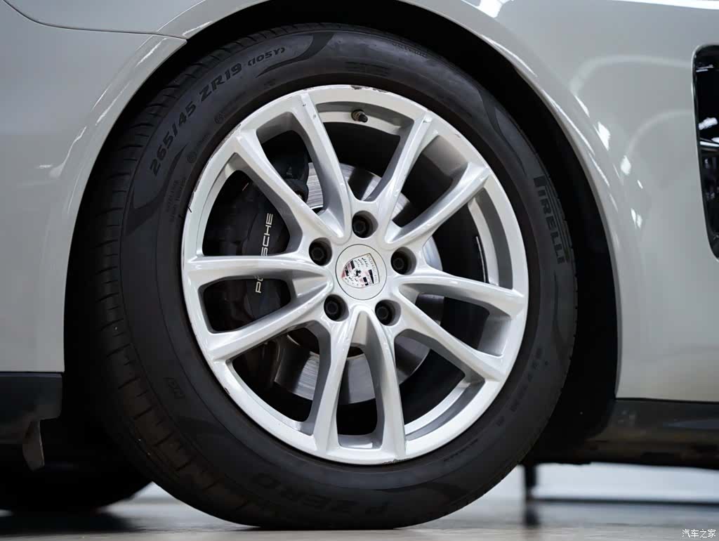 Porsche Panamera, 2019 19