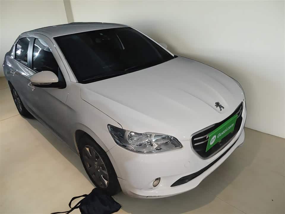 Peugeot 301