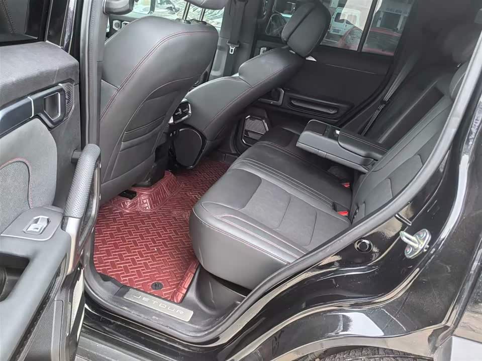 Jetour traveler