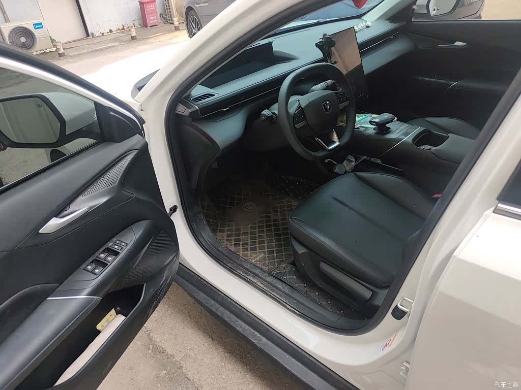 Changan Eado, 2025 14