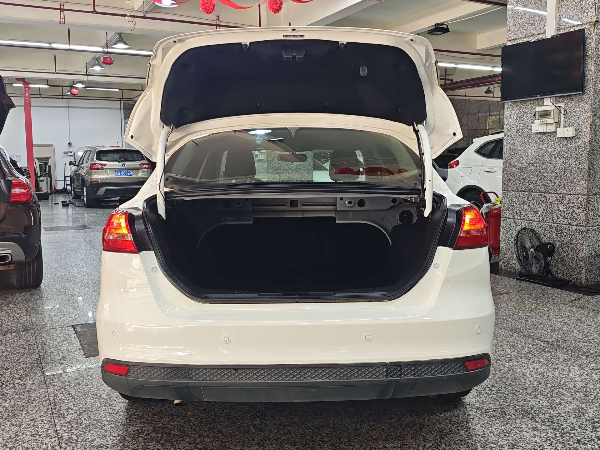Ford Focus, 2018 14