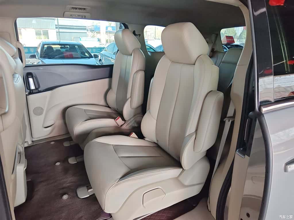 Buick GL8, 2019 10