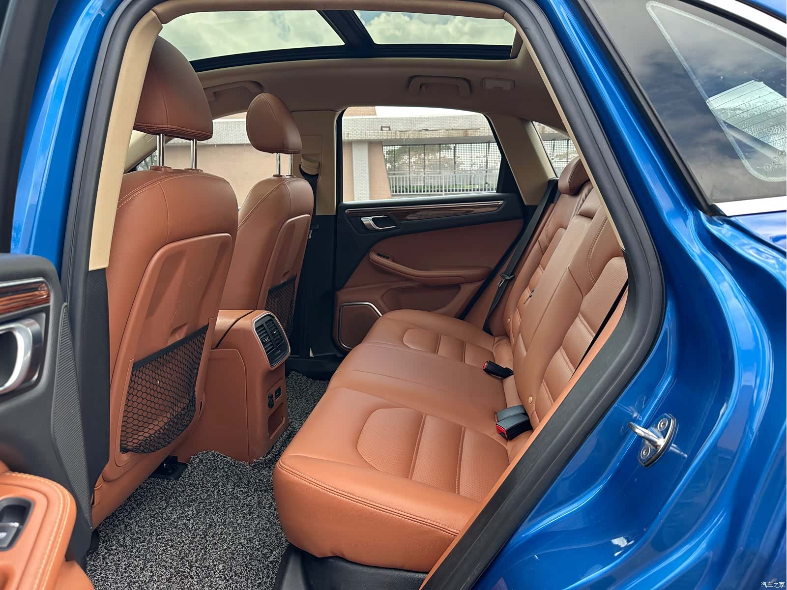 Zotye SR9, 2017 15
