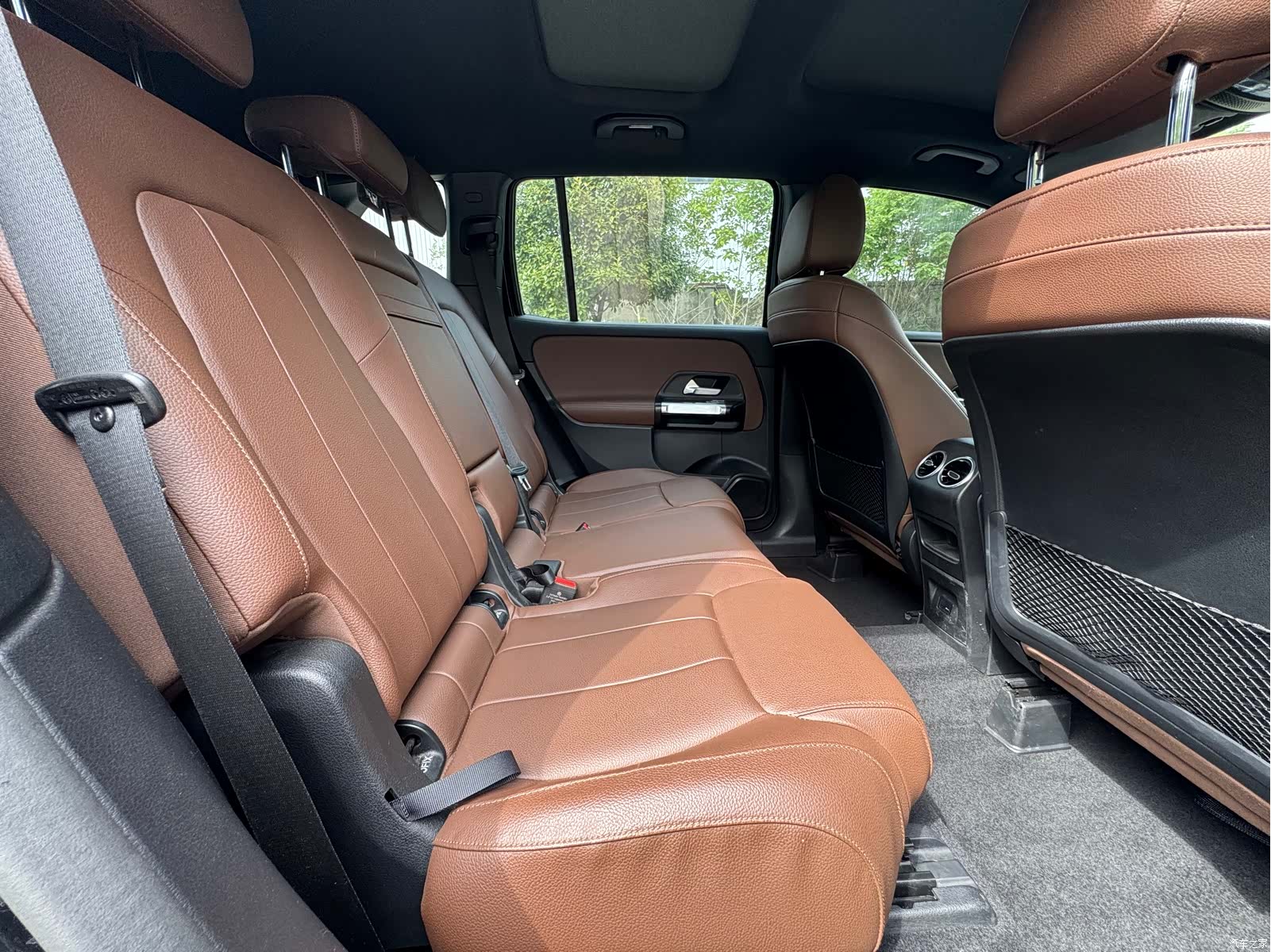 Mercedes-Benz GLB, 2021 11