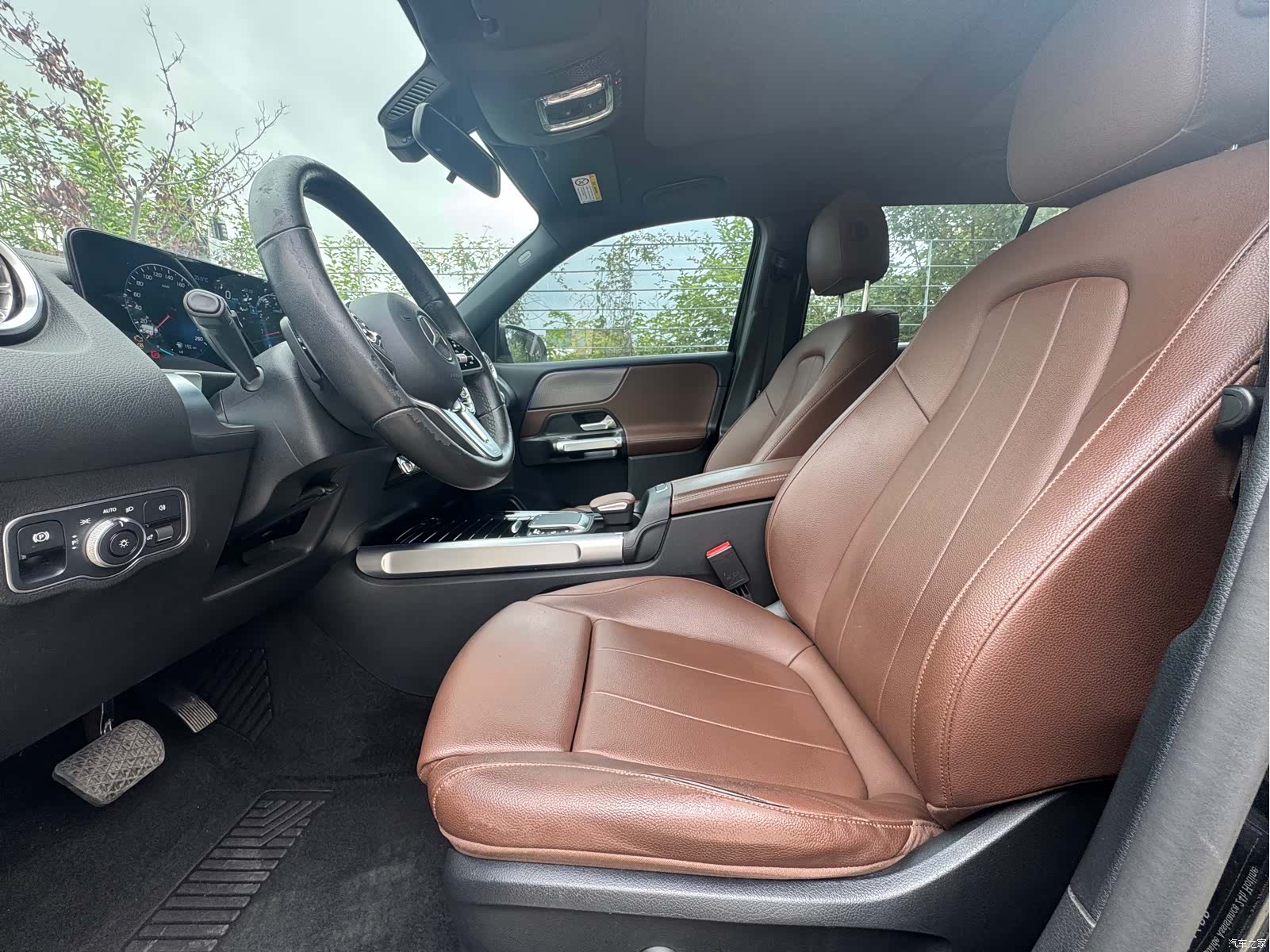 Mercedes-Benz GLB, 2021 9