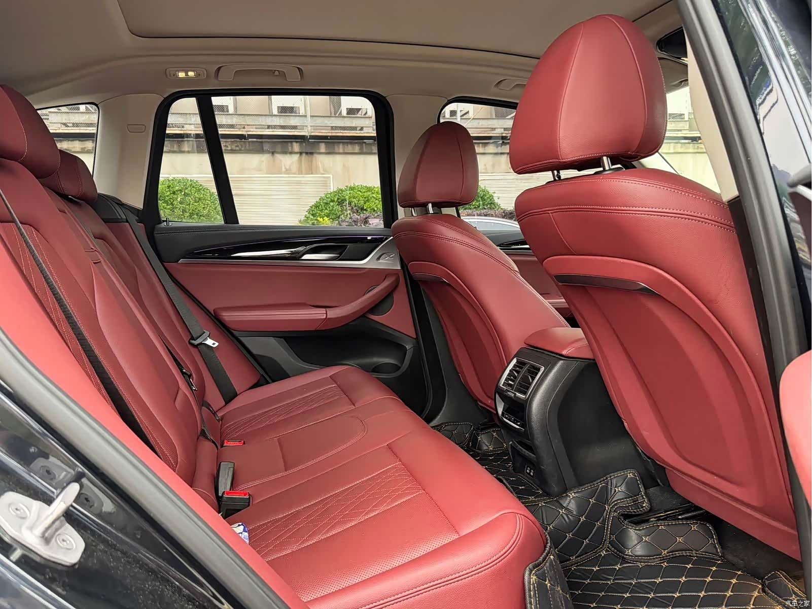 BMW iX3, 2023 13