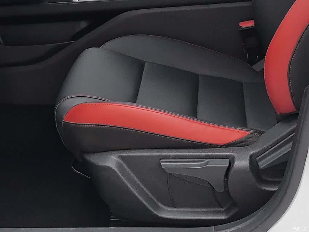 Geely Binray, 2021 20