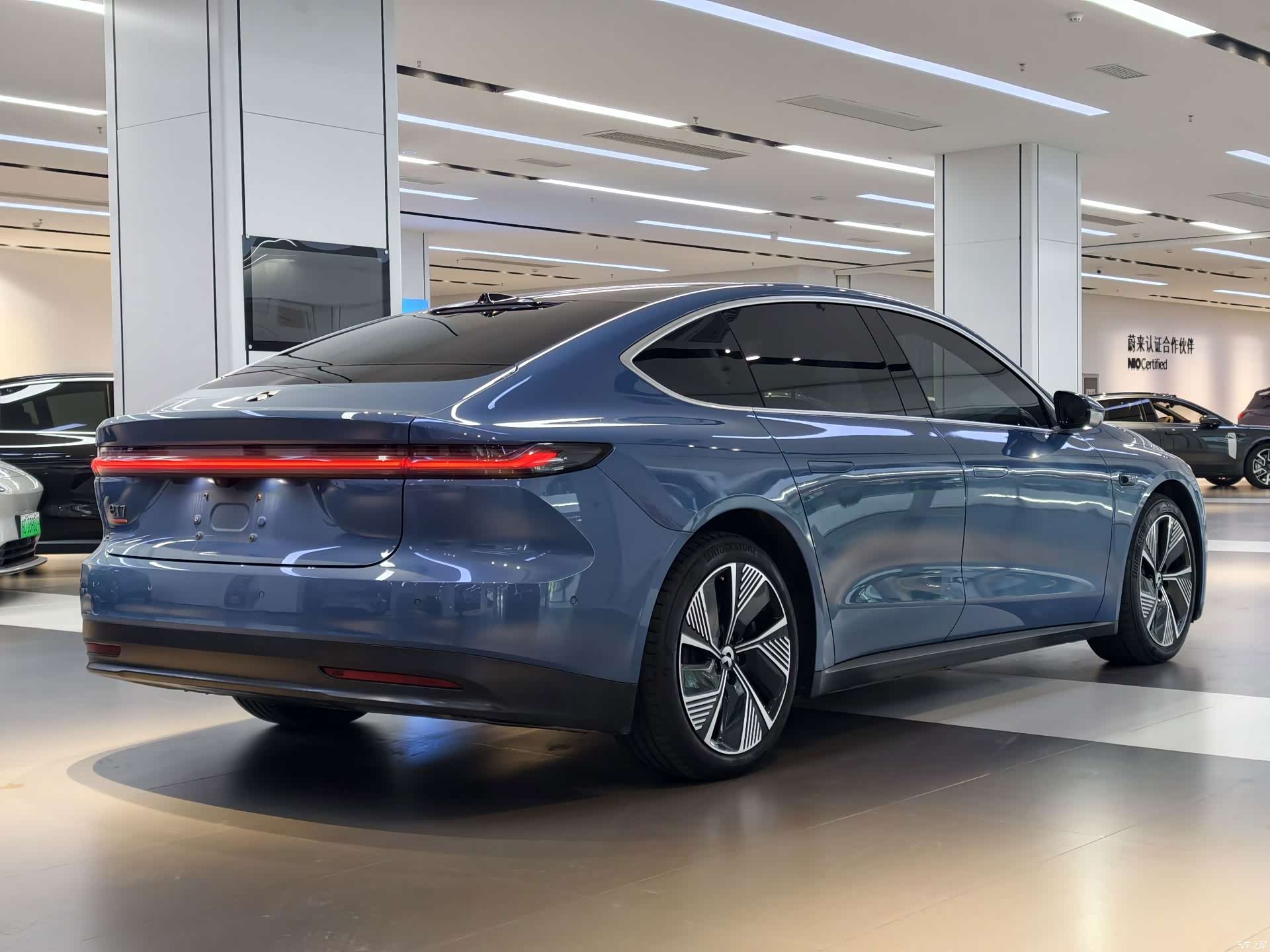 NIO ET7, 2023 4