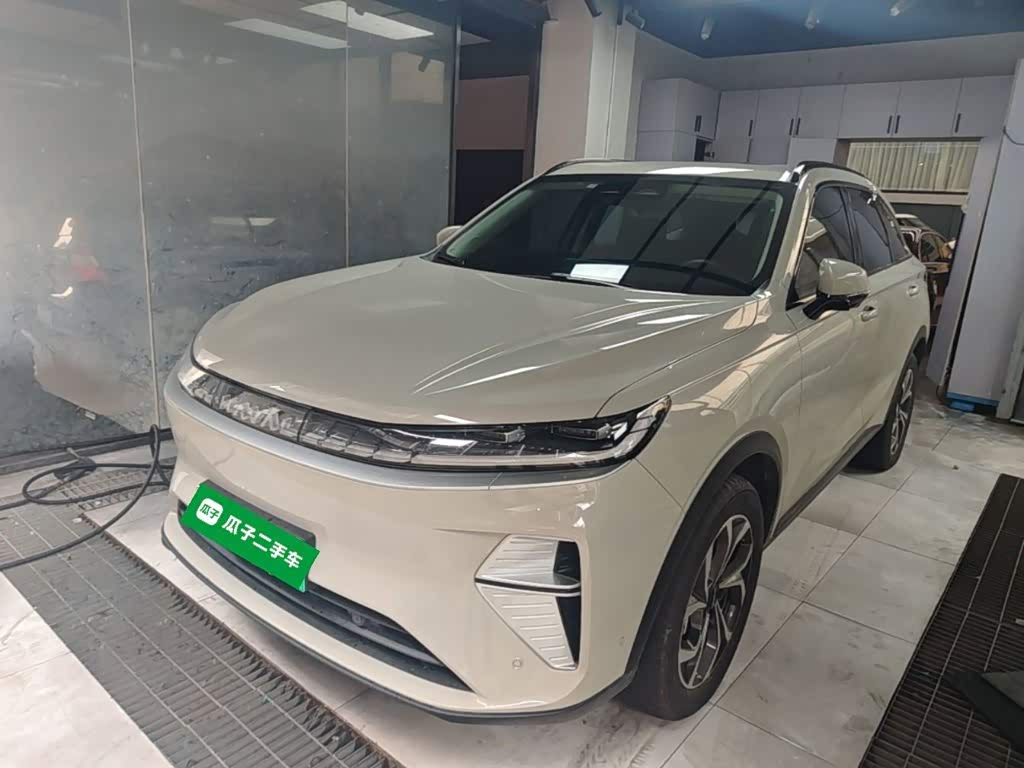 Haval MAX