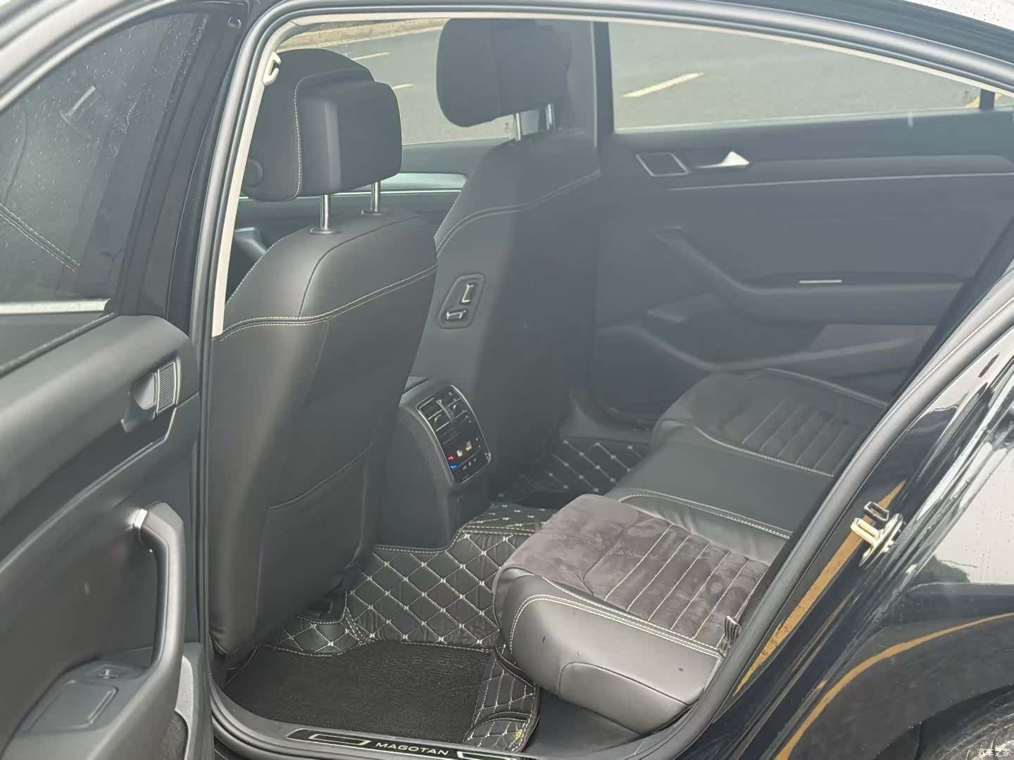 Volkswagen Magotan, 2022 6