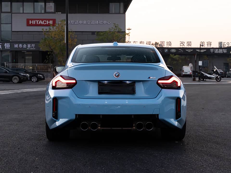 BMW M2