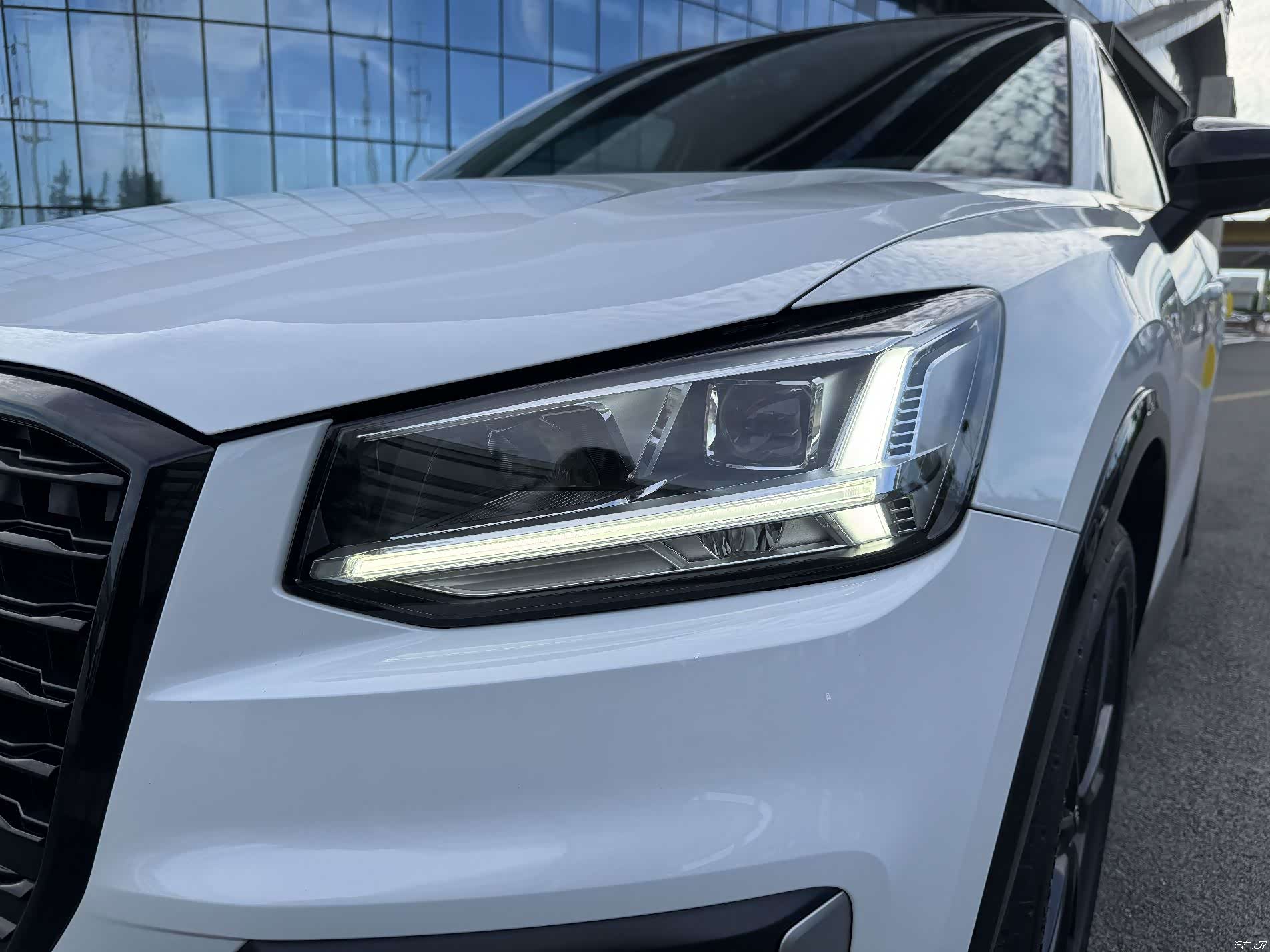 Audi Q2L, 2021 4