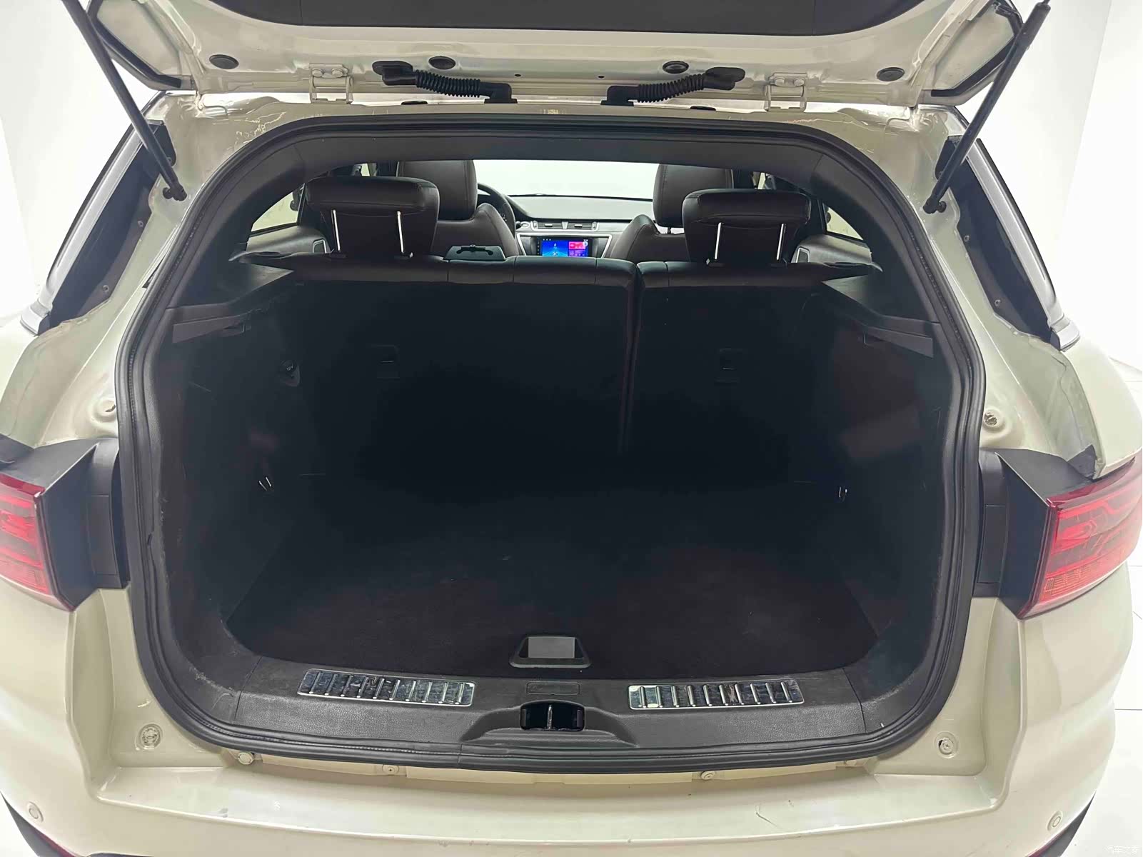 Landwind X7, 2016 21