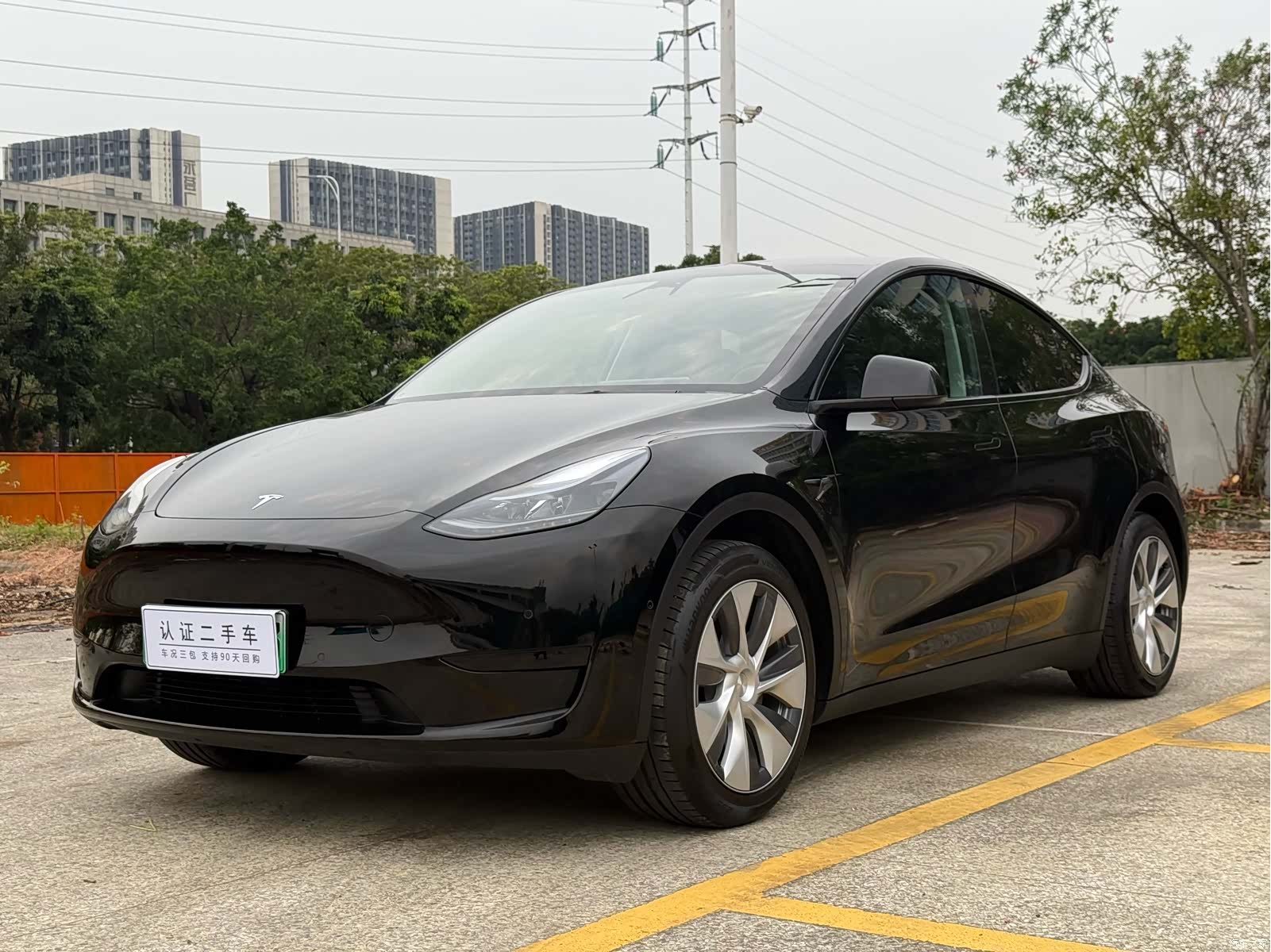 Tesla Model Y, 2023 2