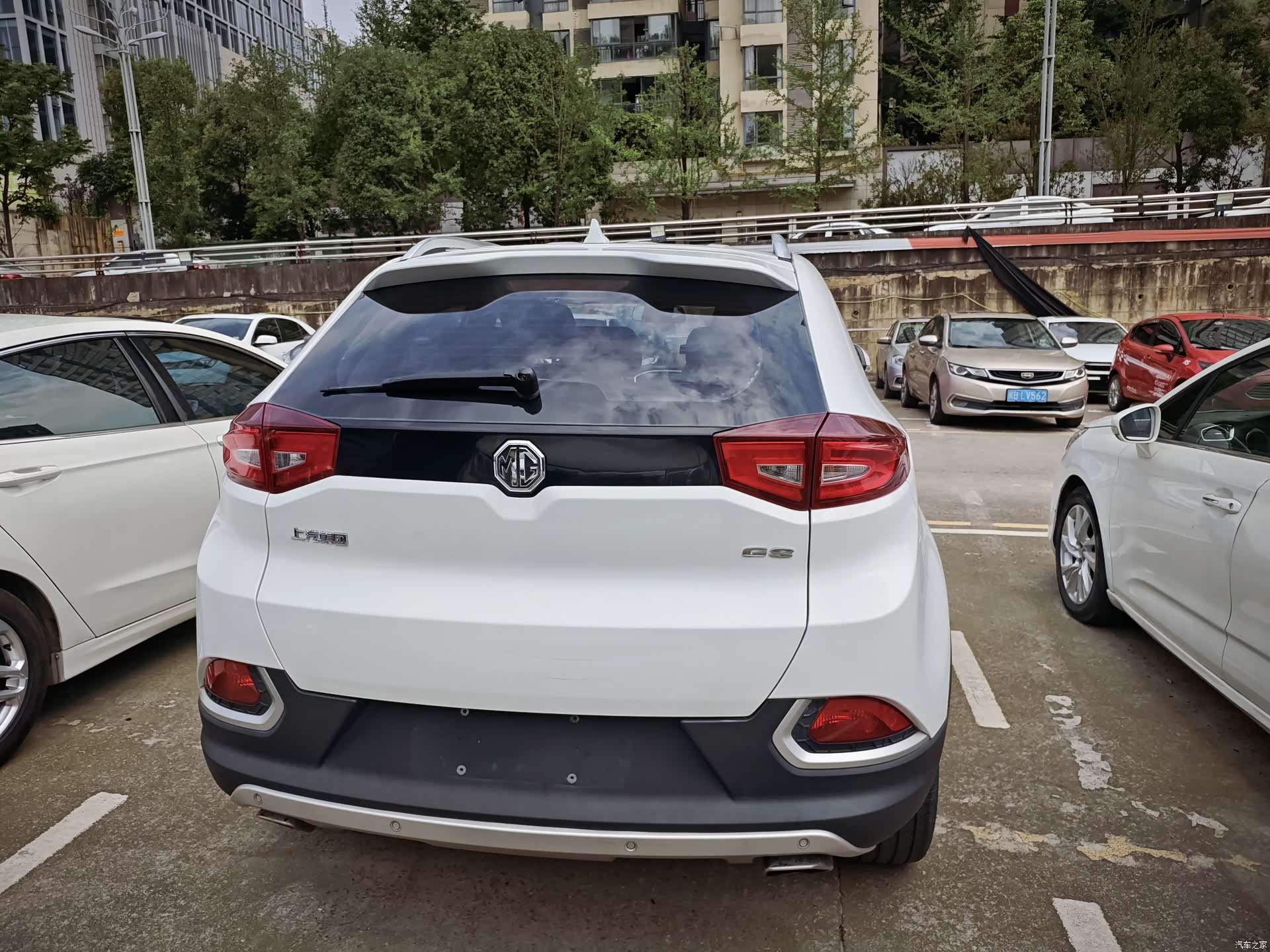 ShangQiJiTuan 2.0TGI, 2017 11