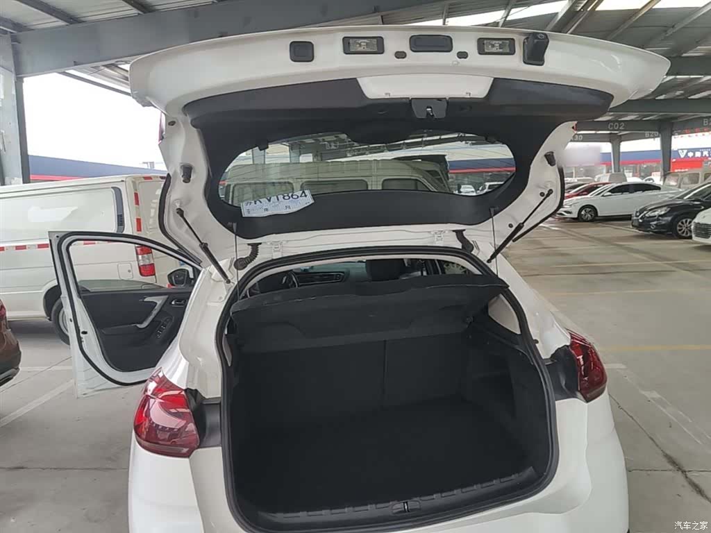 Citroen C3-XR, 2017 19