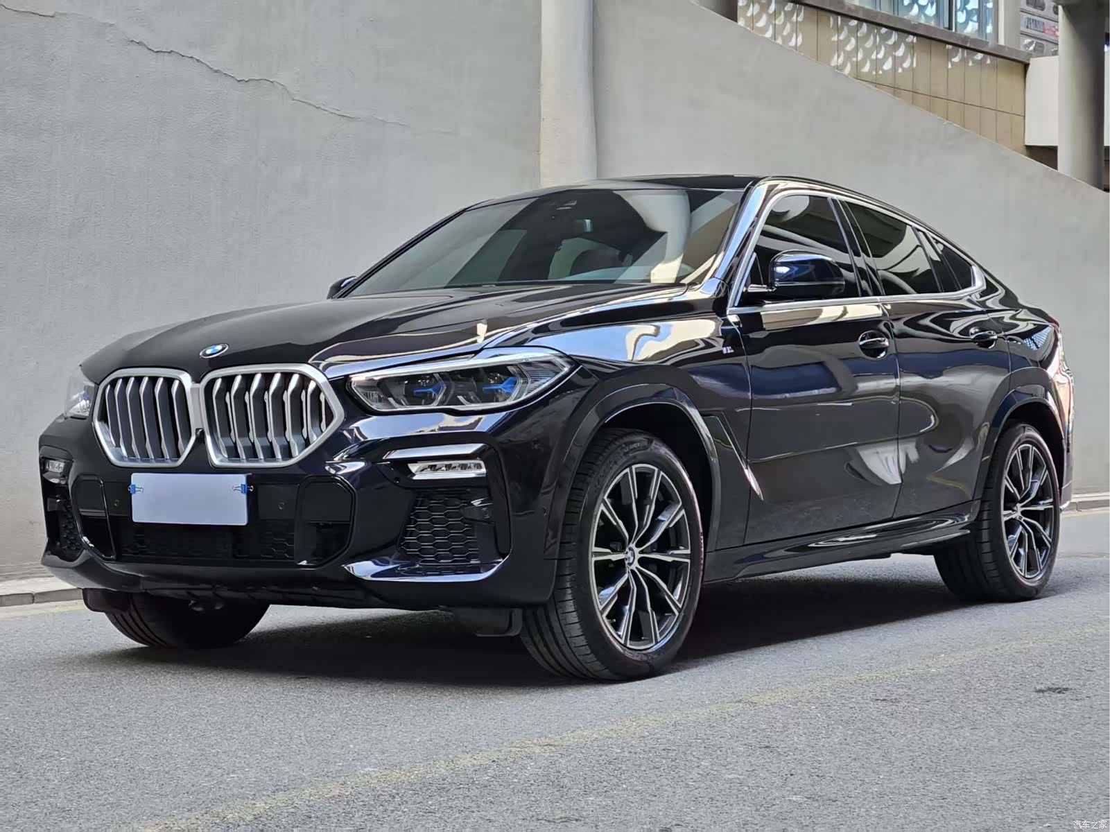 BMW X6, 2021 1