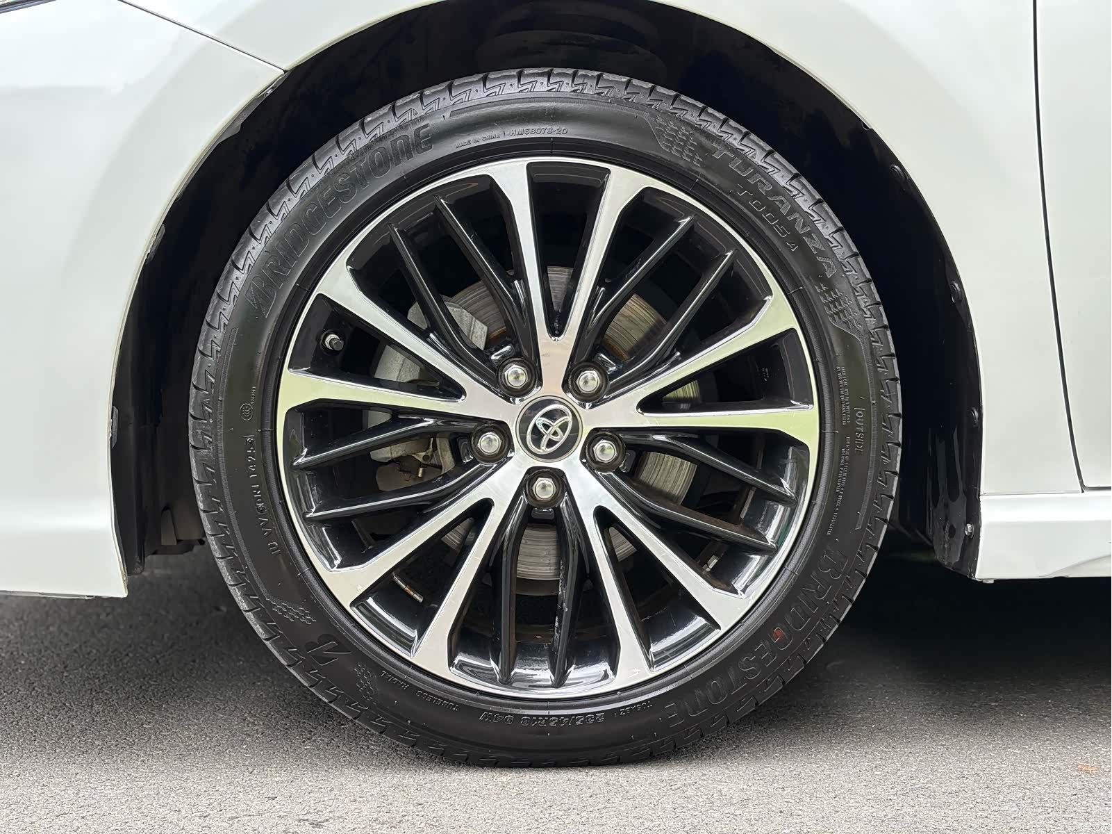 Toyota Camry, 2020 29