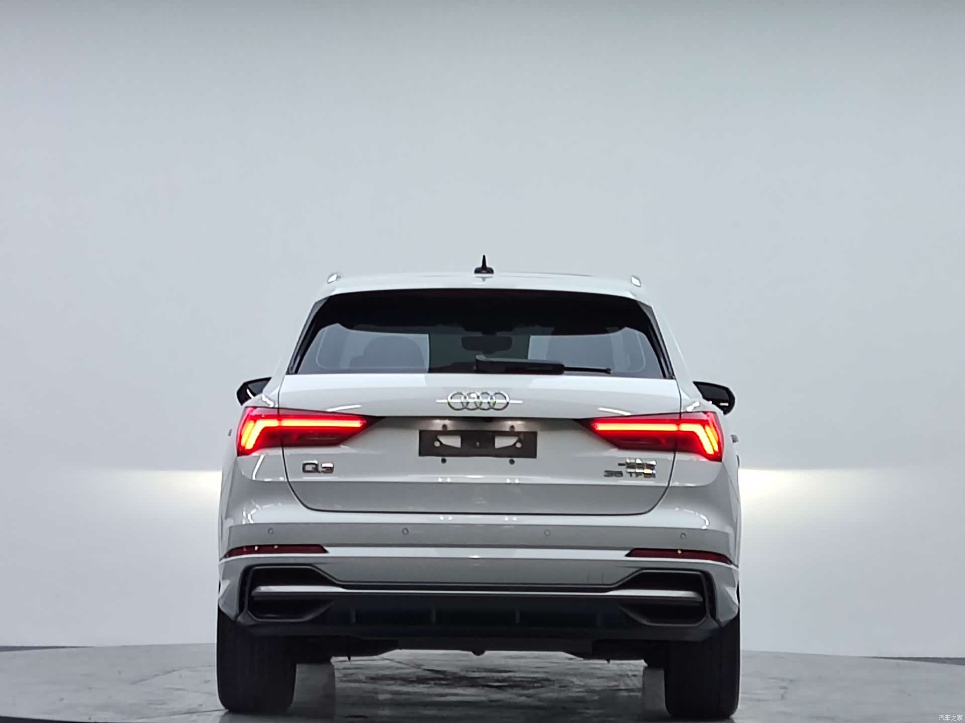 Audi Q3, 2022 7