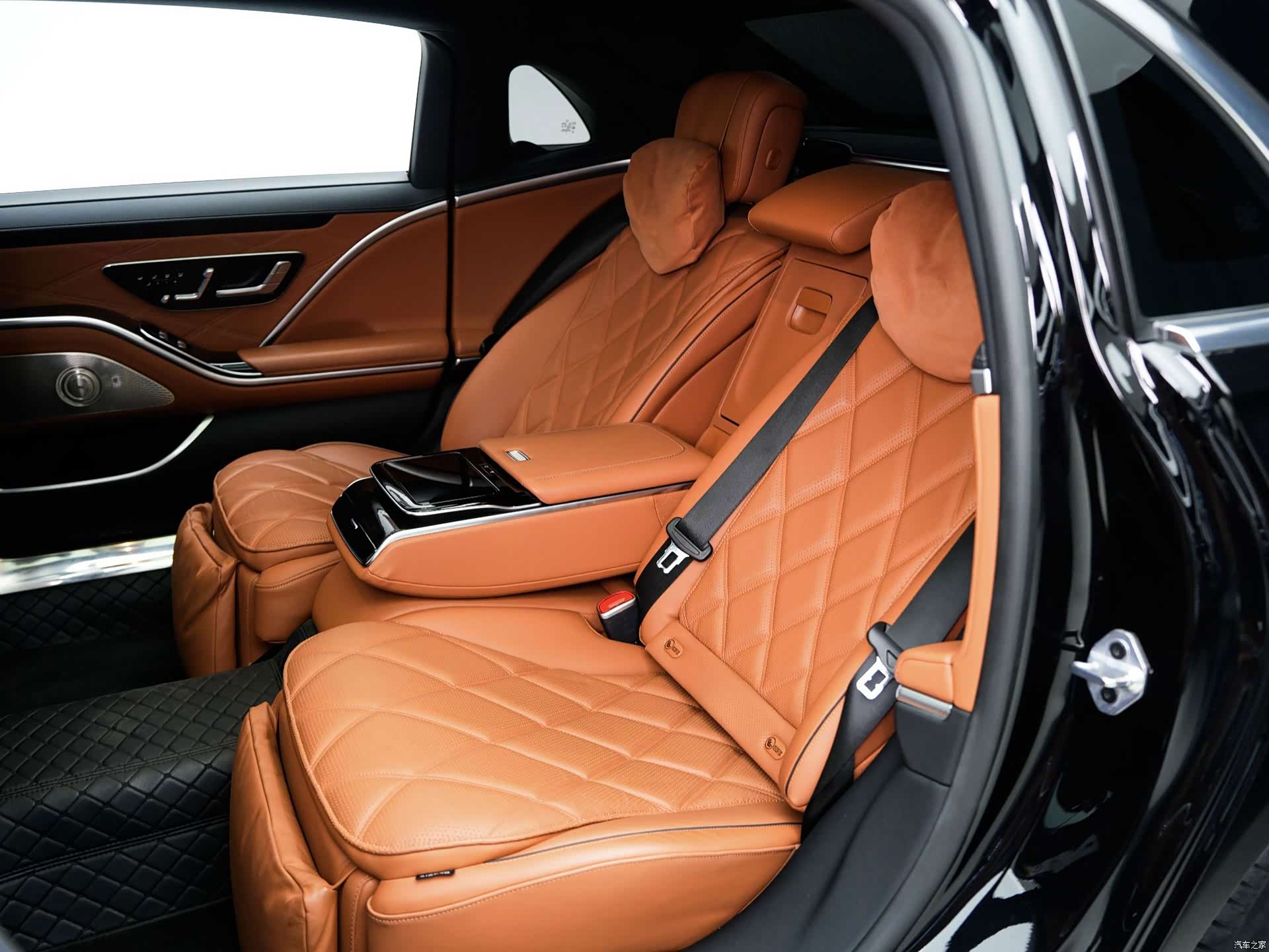Maybach S-Class, 2023 16