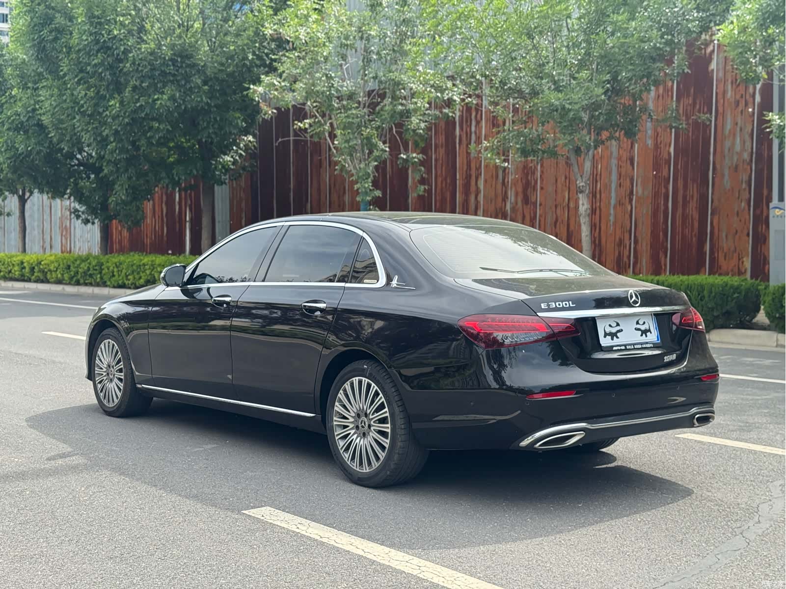 Mercedes-Benz E-Class, 2022 17
