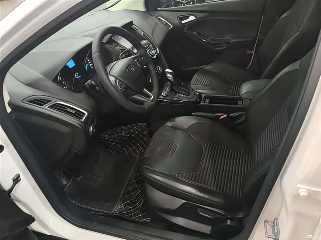 Ford Focus, 2019 15