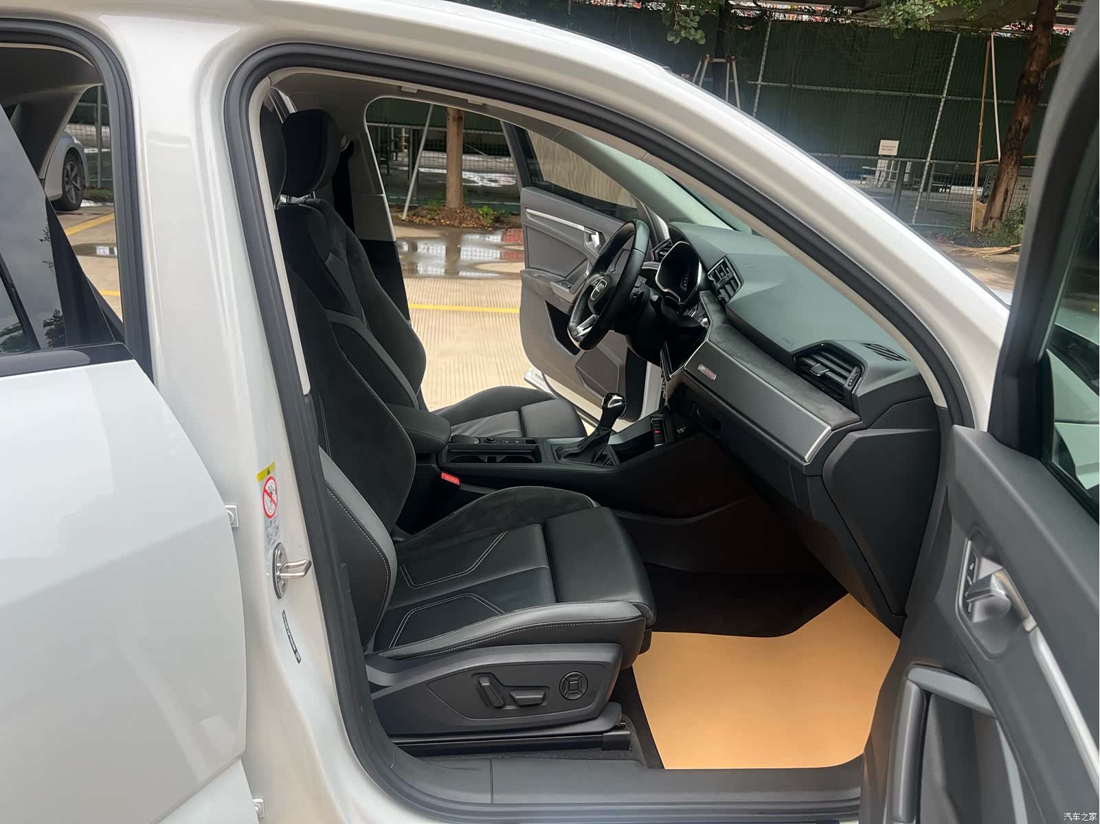 Audi Q3, 2023 8