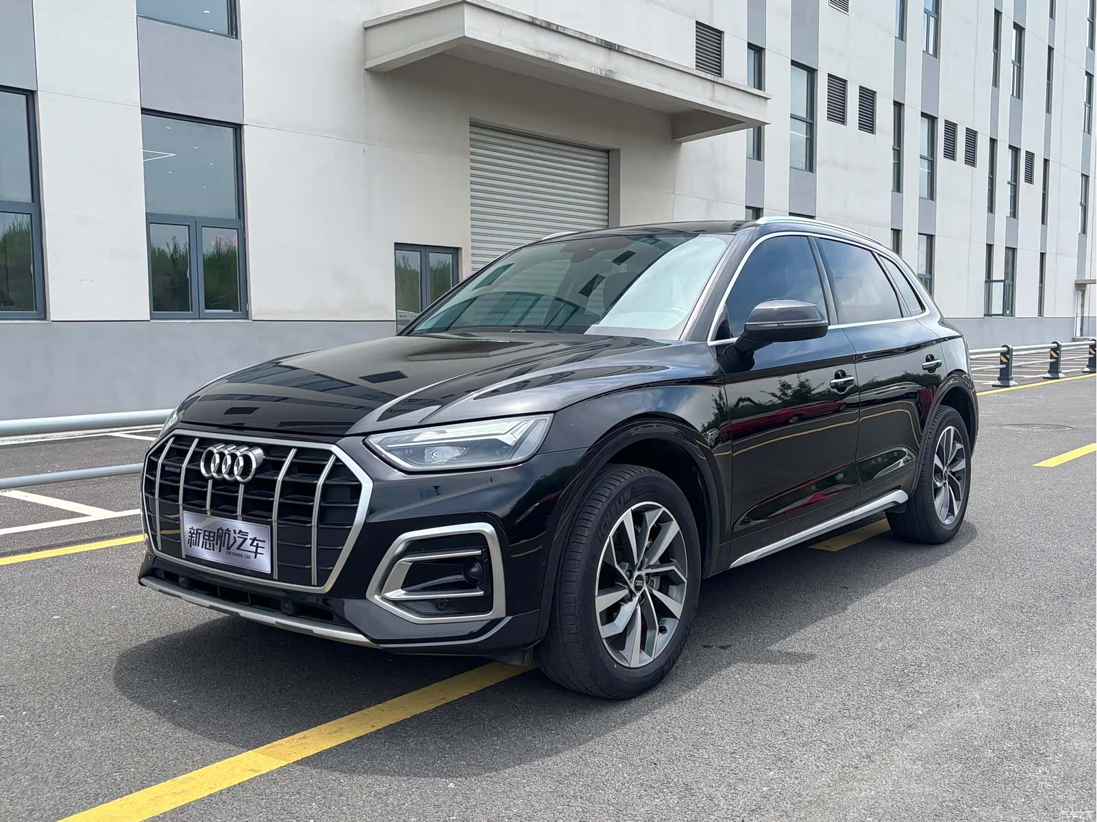 Audi Q5L, 2022 1