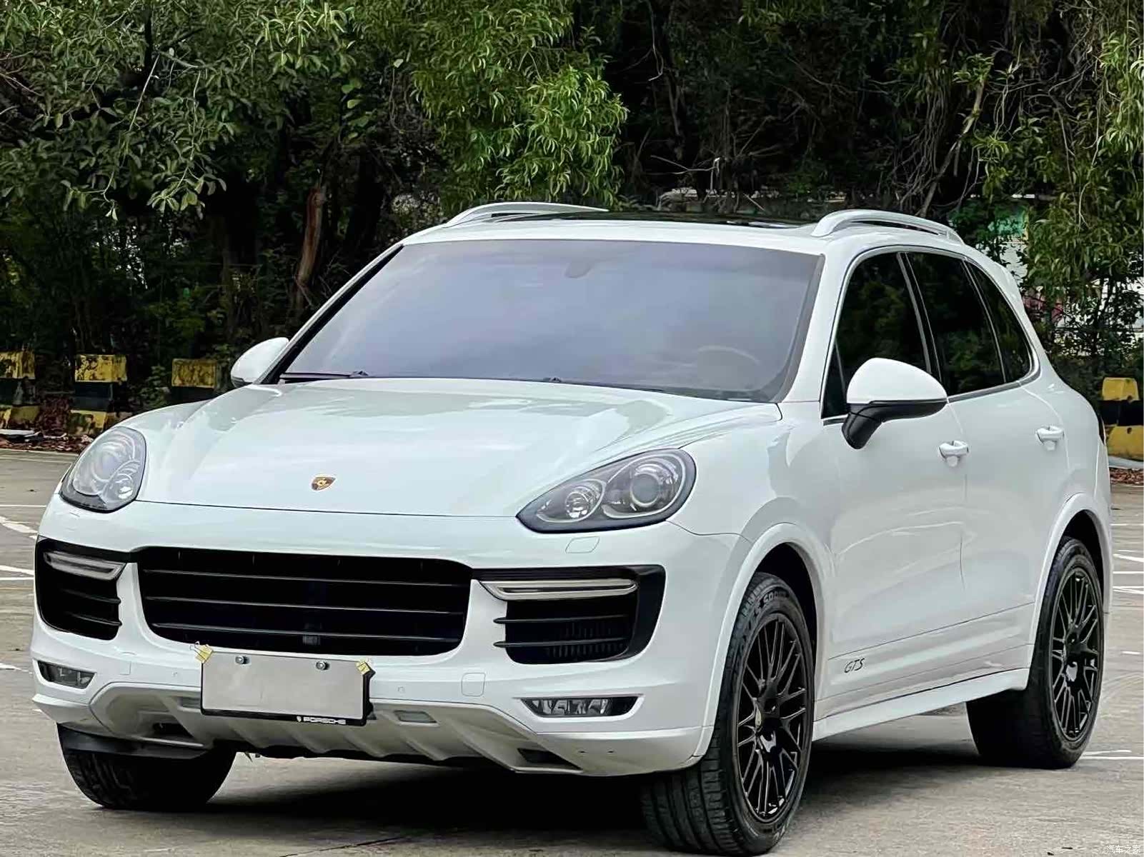 Porsche Cayenne, 2016 1