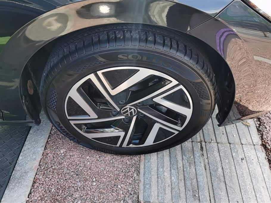 Volkswagen Sagitar Volkswagen Sagitar