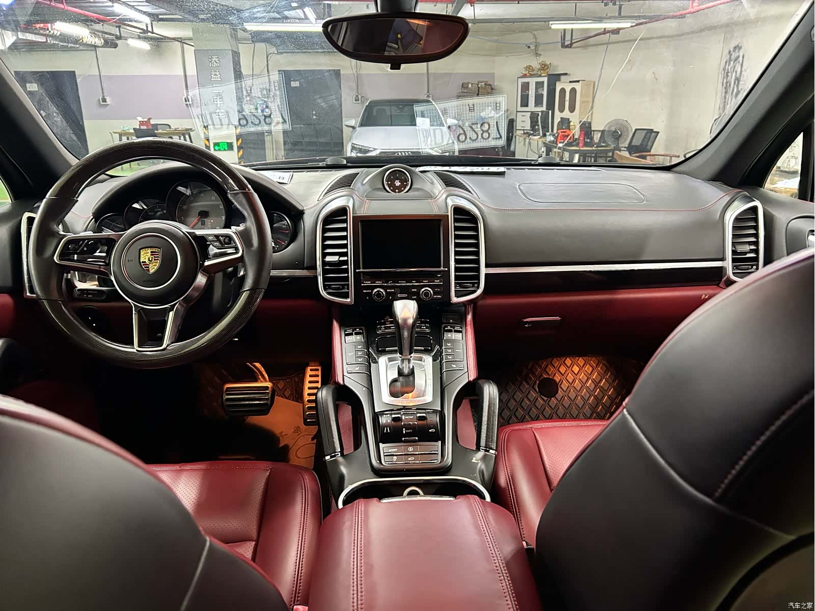 Porsche Cayenne, 2012 14