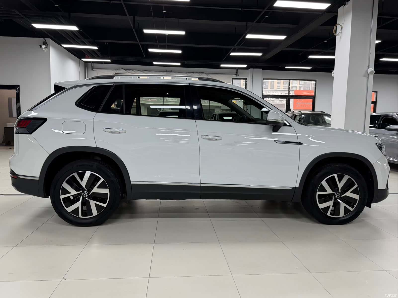 Volkswagen Tayron, 2022 все фото
