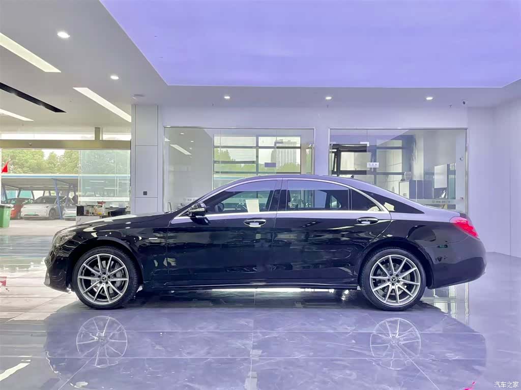 Mercedes-Benz S-Class, 2020 3