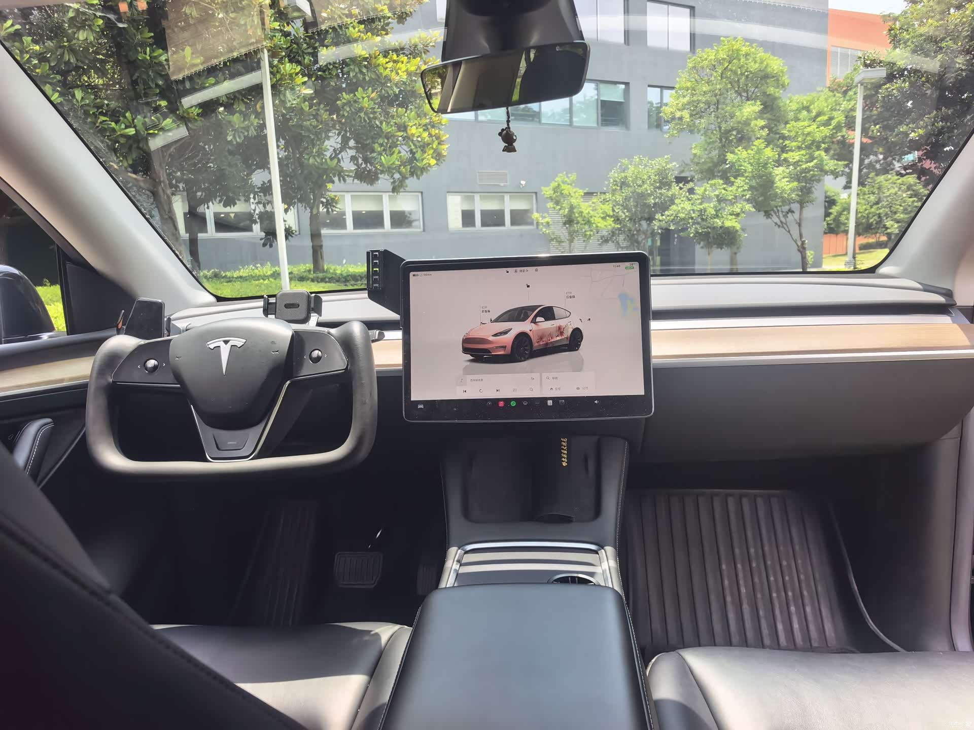 Tesla Model Y, 2022 12