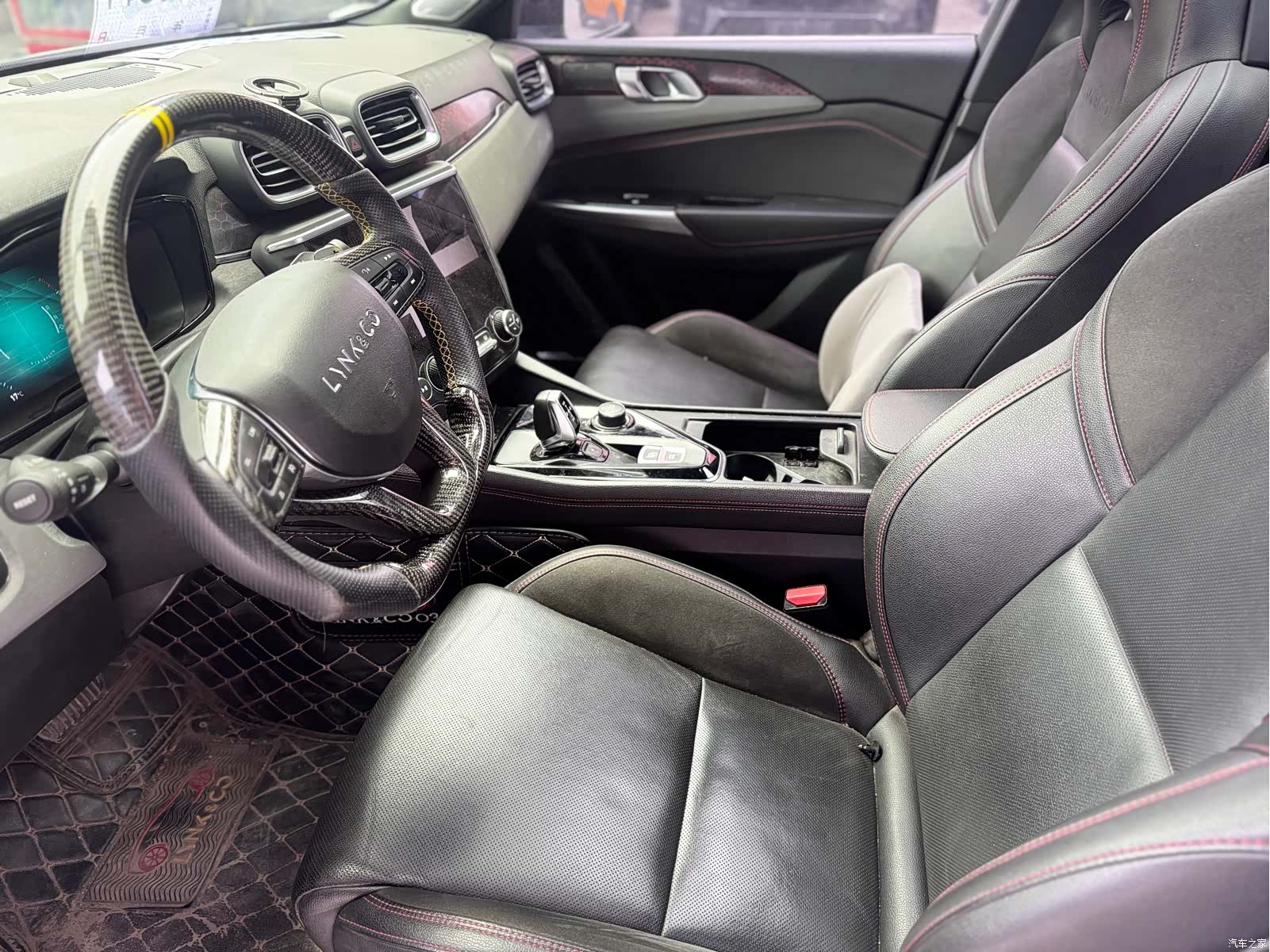 Lynk & Co 02, 2020 все фото