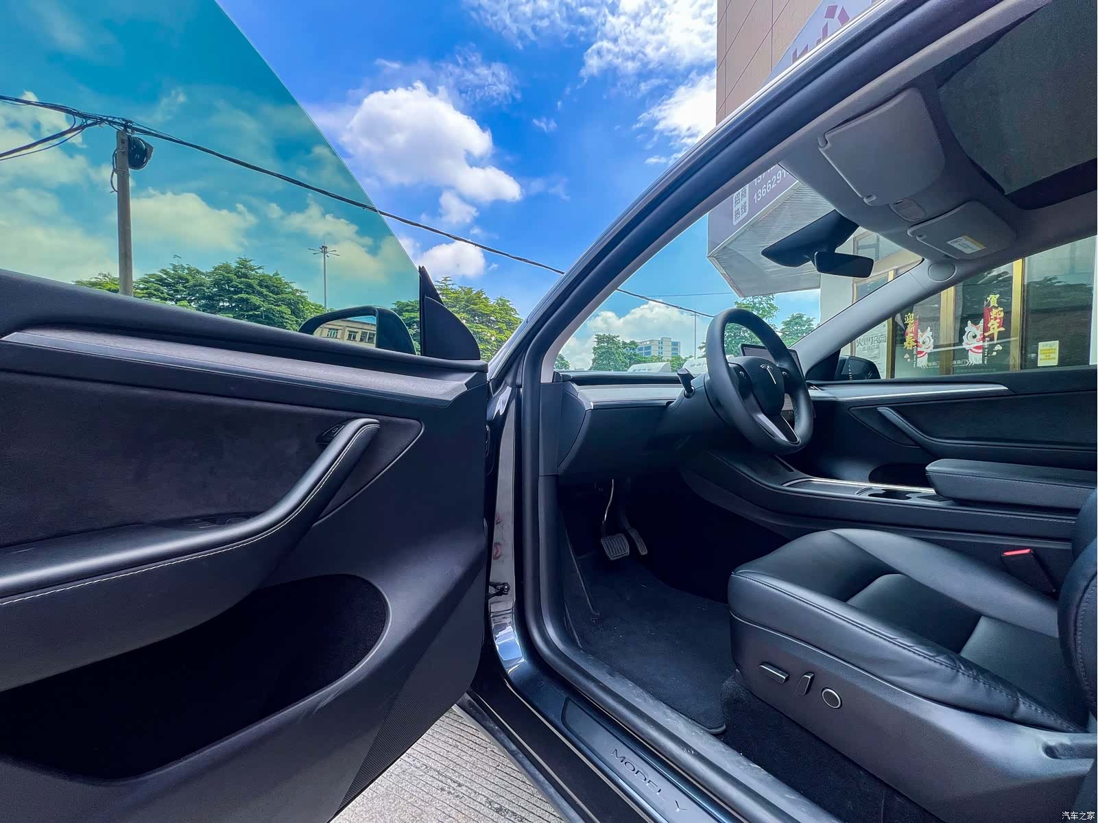 Tesla Model Y, 2024 все фото