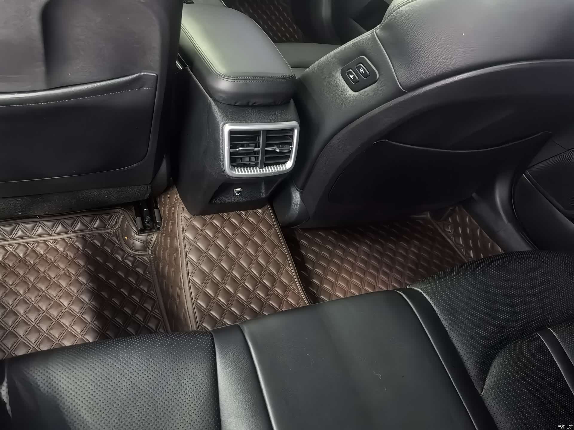 Kia K5, 2022 13