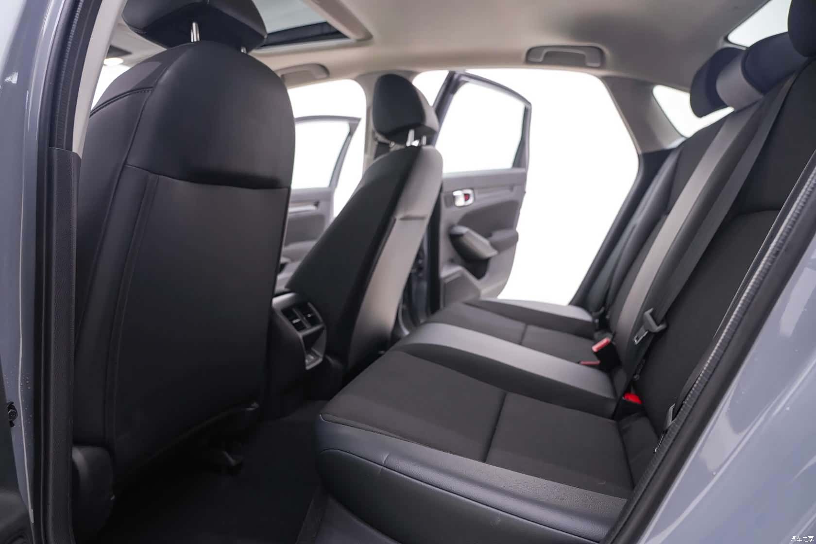 Honda Civic, 2025 24
