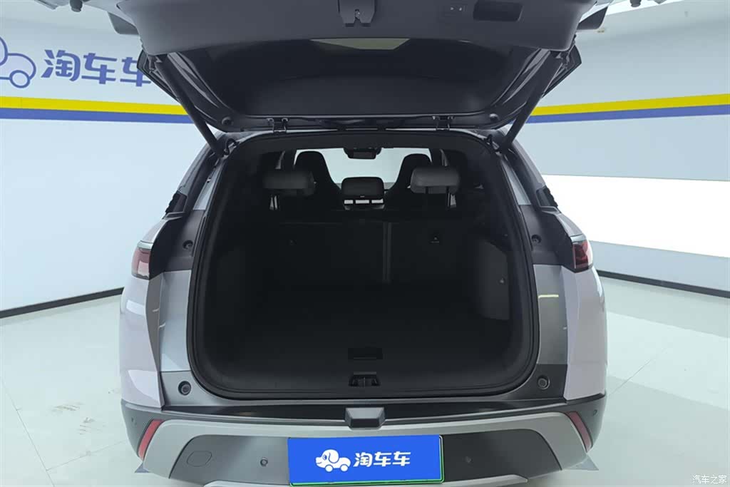 BYD 07, 2023 4