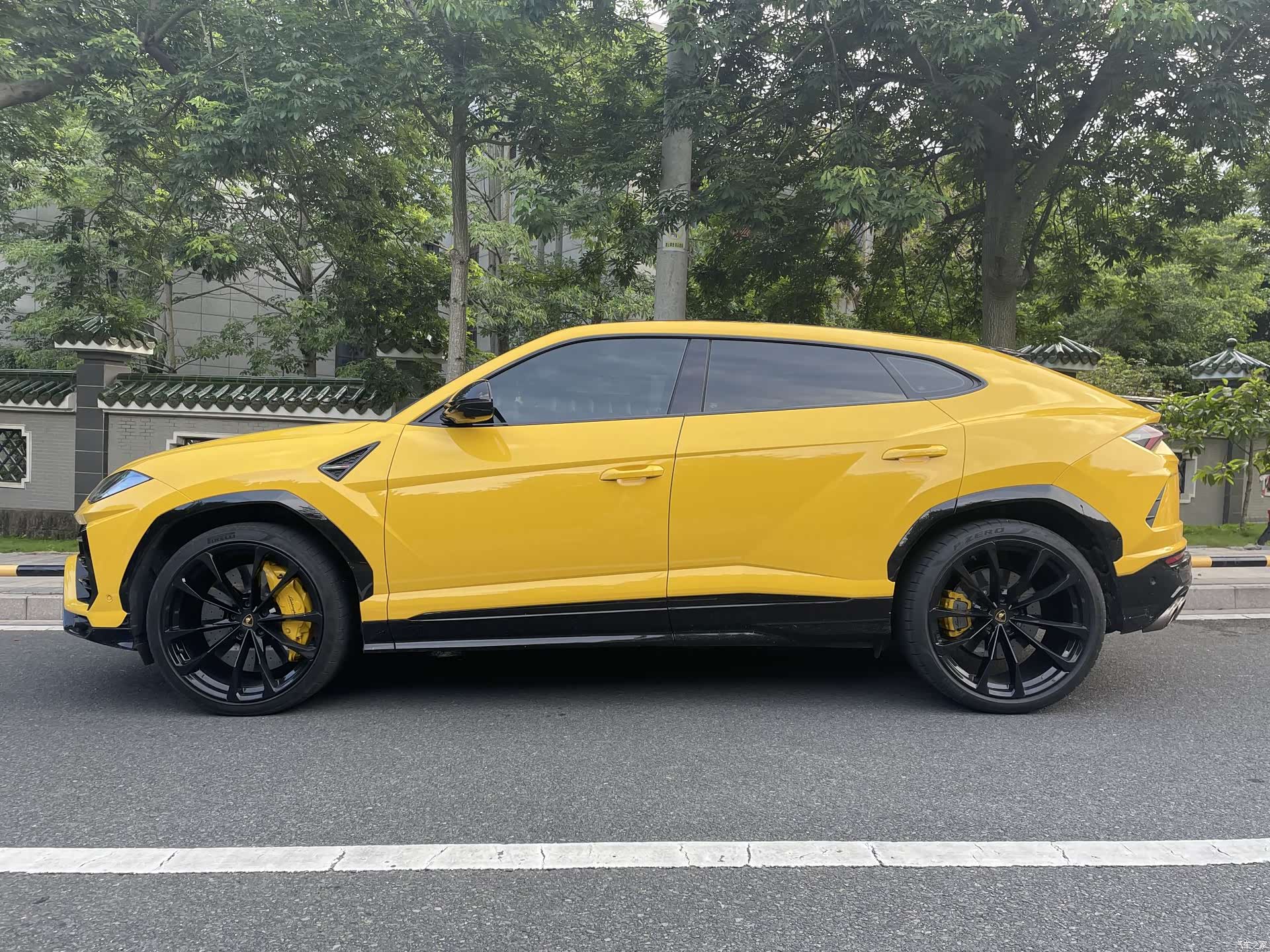 Lamborghini Urus, 2022 8